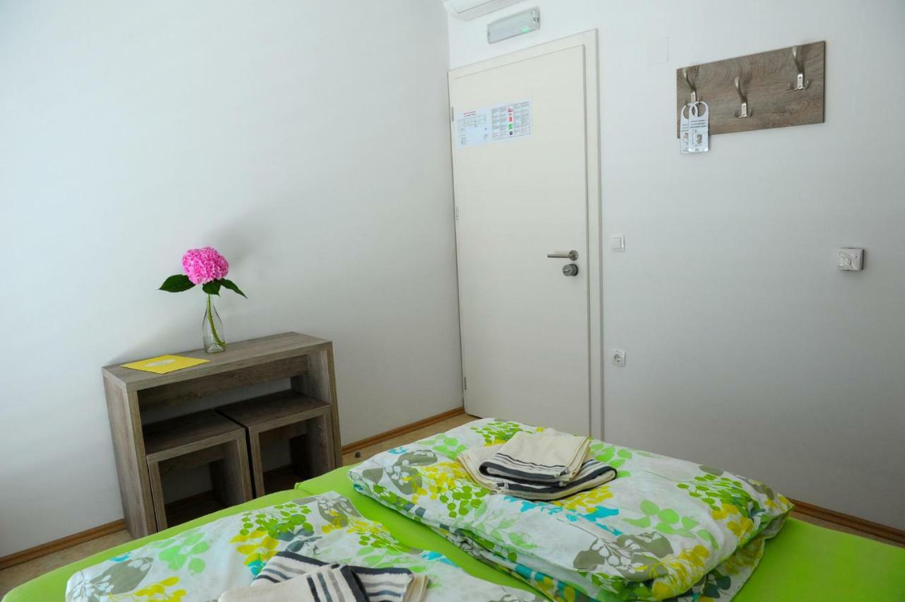 Hostel Ormoz Экстерьер фото
