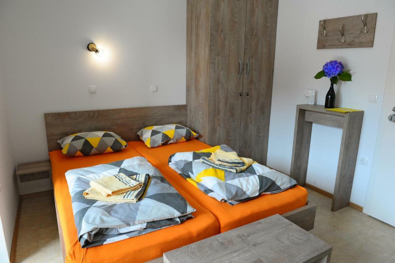 Hostel Ormoz Экстерьер фото